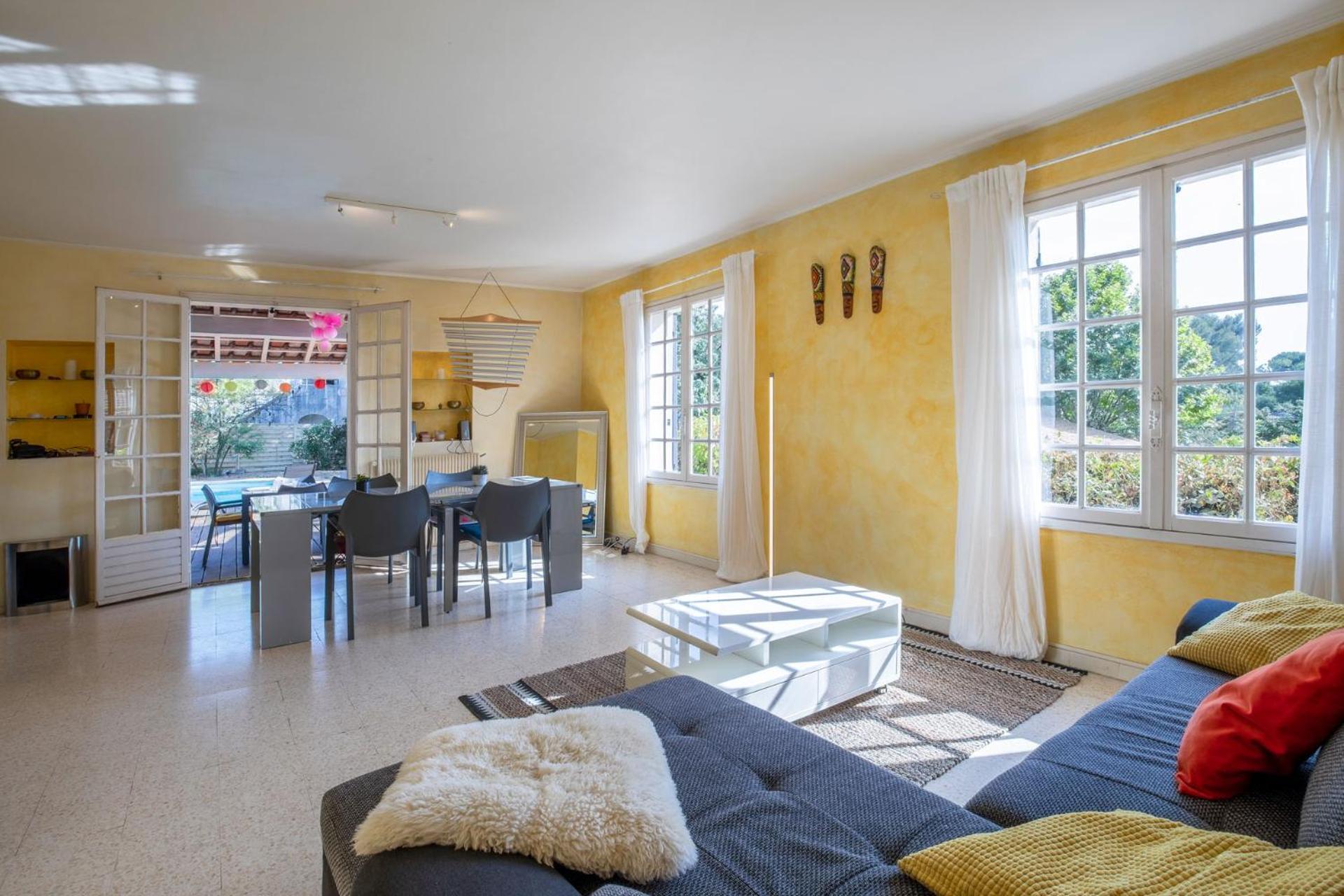 Villa Lumineuse Avec Piscine Chambres Ou Villa Saint-Georges-d'Orques Luaran gambar